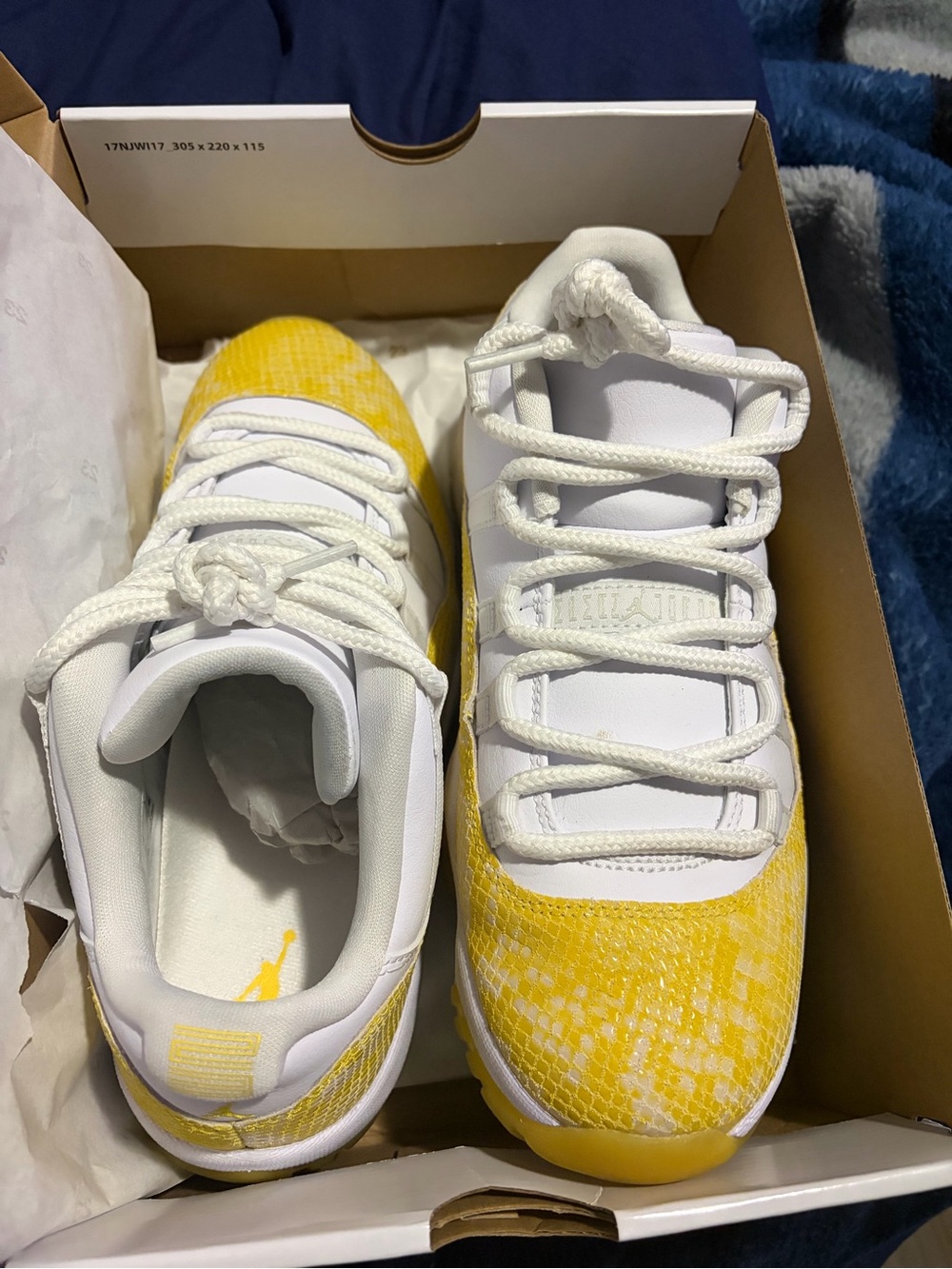 Jordan Low-Top Sneakers in Yellow and White. Worn once